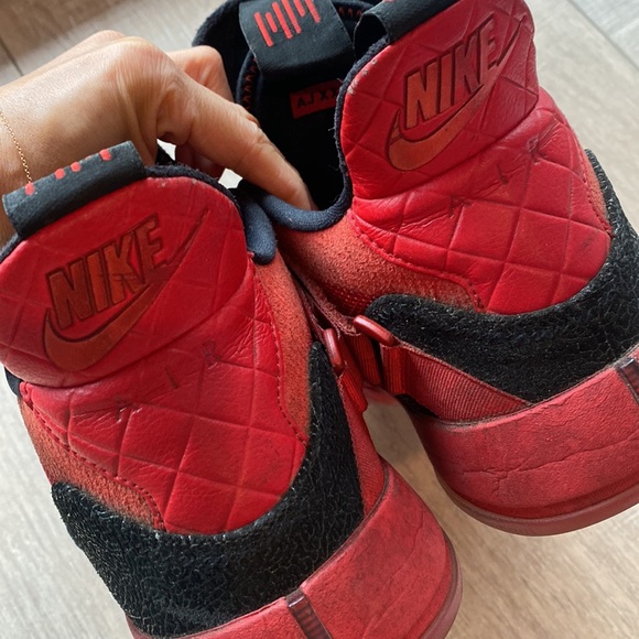 Air Jordan basketball shoes for men - Picture 4 of 7